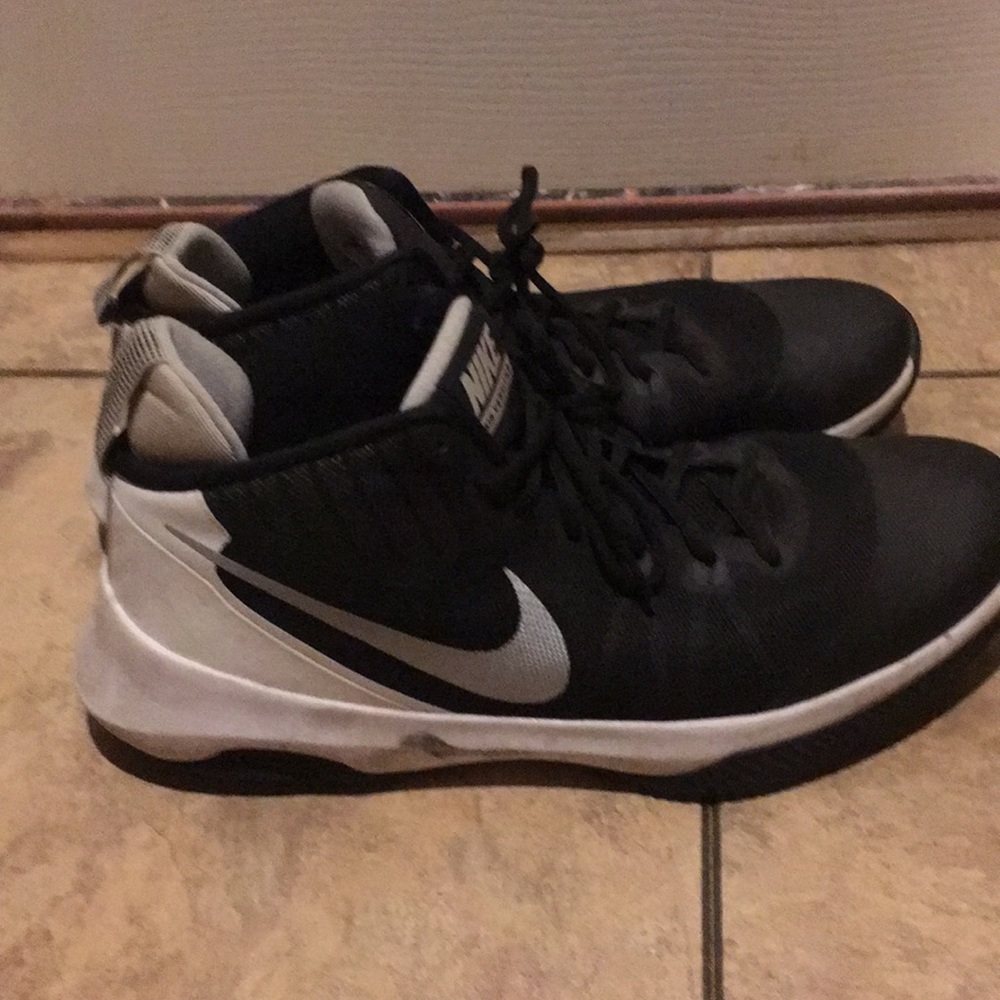 Men's Nikes